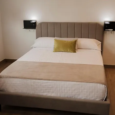 Paloma Suites Utrera Exterior photo
